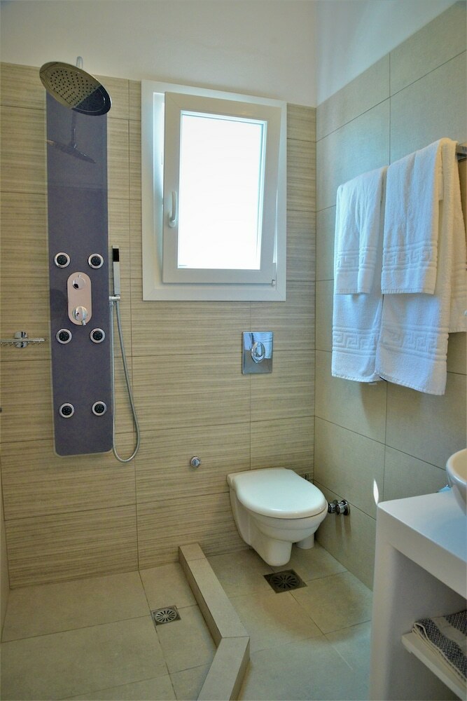 Hotel Moraitis Studios Dioni Lux Inn