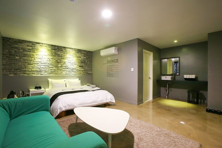 Pyeongtaek Tiffany Hotel
