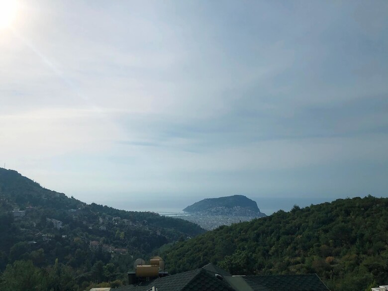 Fantastic 4 Bedroom Lux Villa