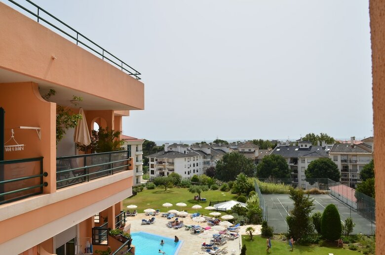 Cozy Apartment At Carcavelos Beach