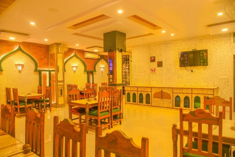Hotel Reeve Inn