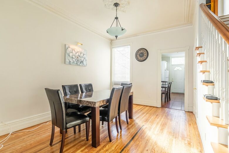 Gorgeous 4 Bedroom Heritage House