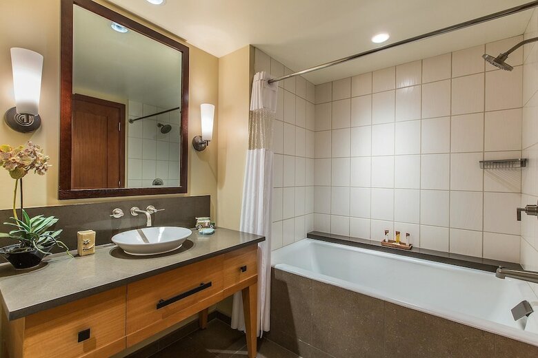 Two-bedroom Villas At Ko Olina Beach Villas Resort