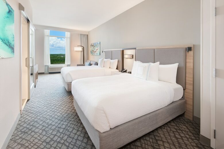 Hotel Springhill Suites By Marriott Panama City Beach Beachfront