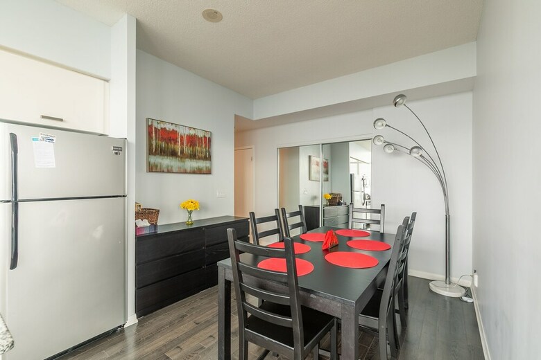 Unbelievable 50 Floor View. 3 Bedroom Ph
