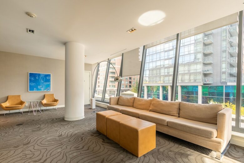 Unbelievable 50 Floor View. 3 Bedroom Ph