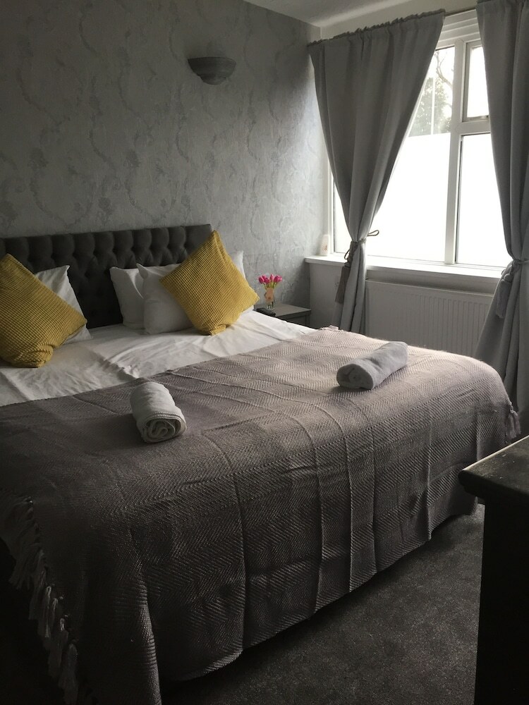 Whitburn House Hotel