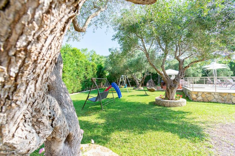 Villa Rosa 2 , Dassia , Corfu