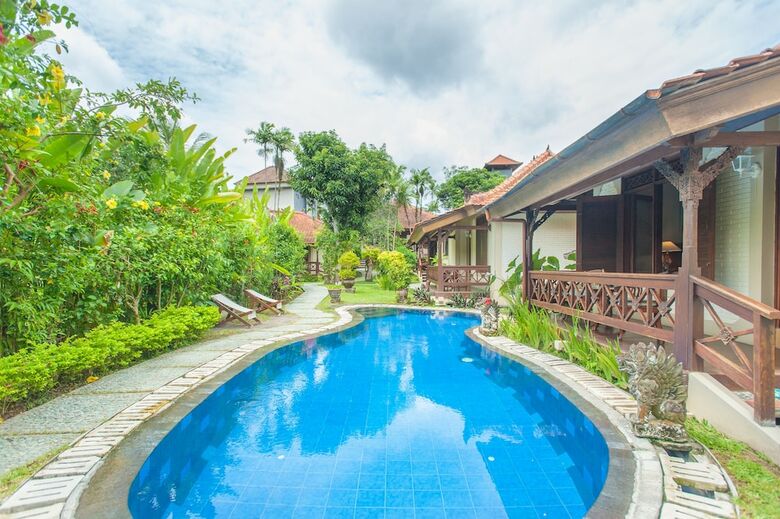 Bed & Breakfast Villa Chempaka