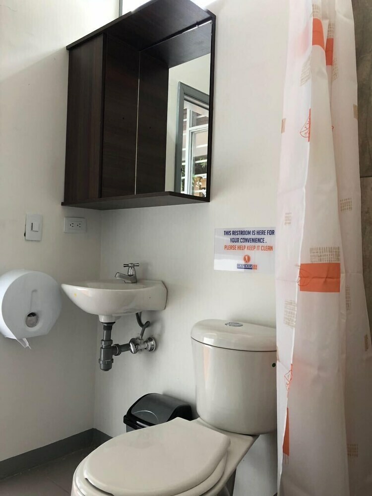Hostal Backpackers Inn Medellin