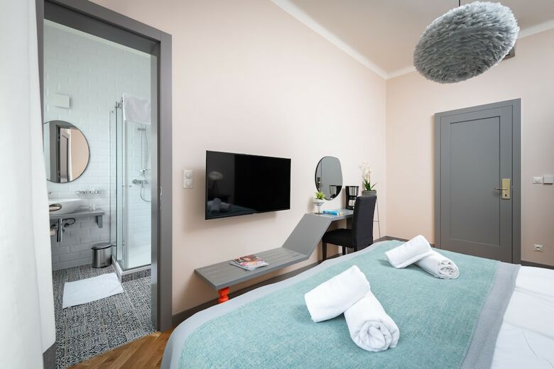 Aparthotel Empirent Garden Suites