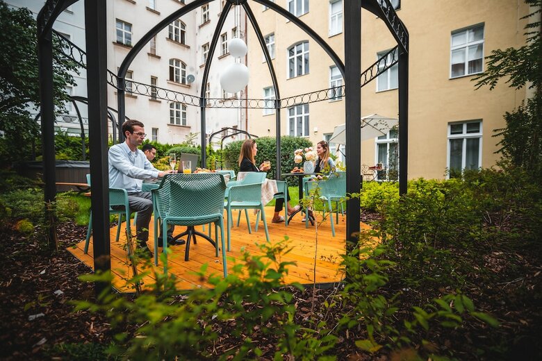 Aparthotel Empirent Garden Suites