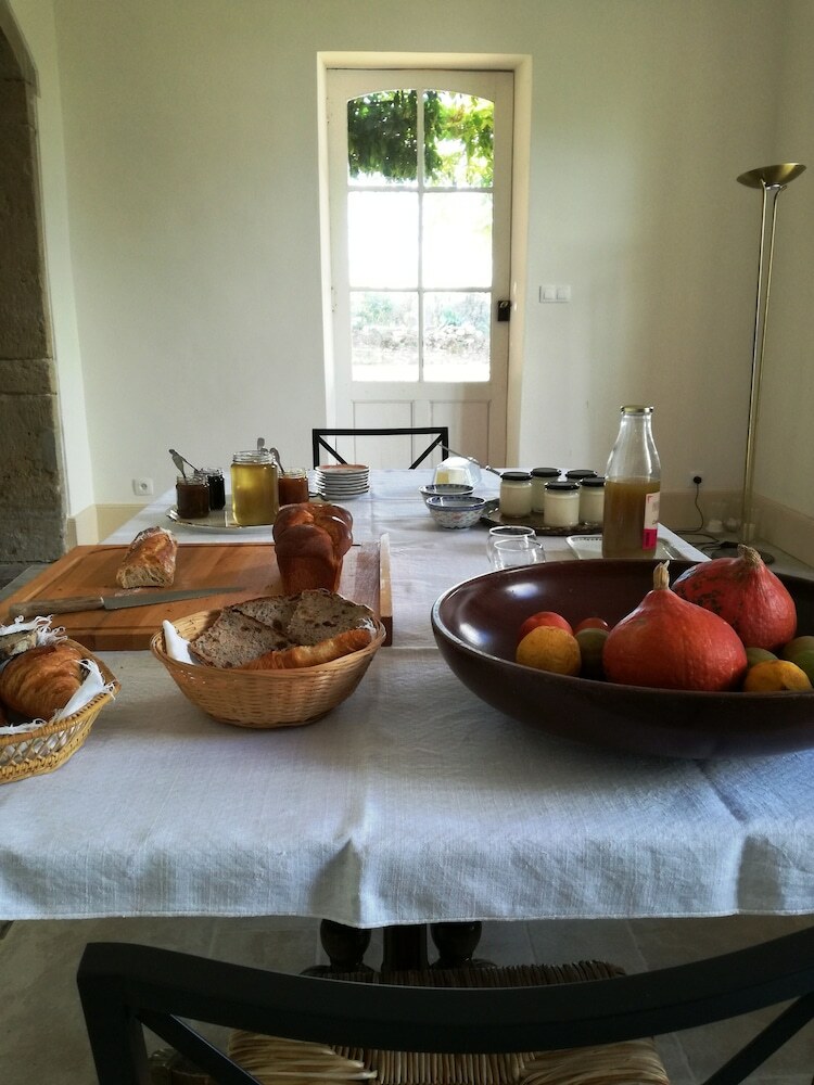 Hotel Chambre D'h�tes Ch�teau Montplaisir