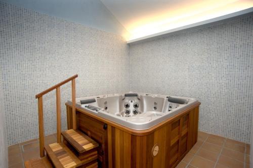 Apartamentos El Port�n De La Sierra