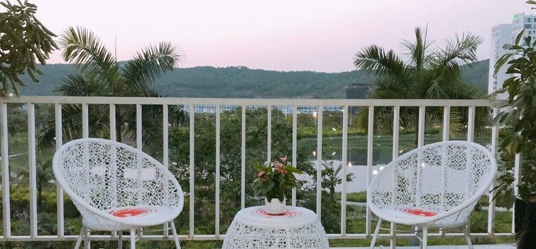Hotel Halong & Me Hometel