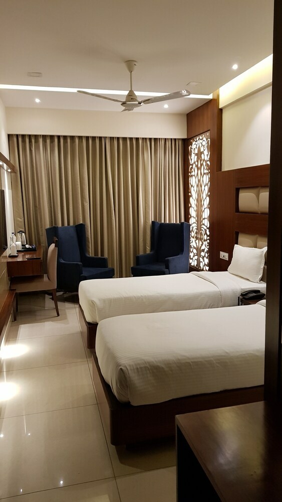 Hotel Kenview