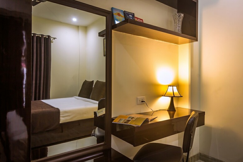 Quite Good House (Suite Hotel)