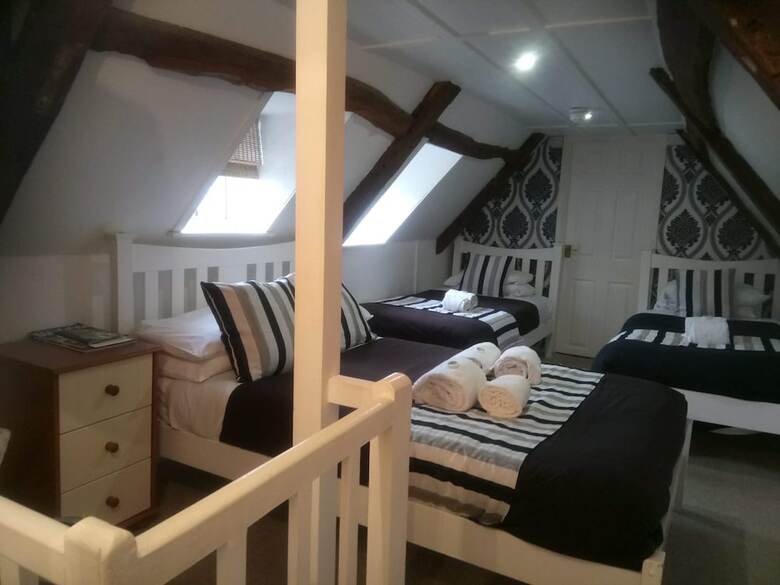 Hotel Jireh House