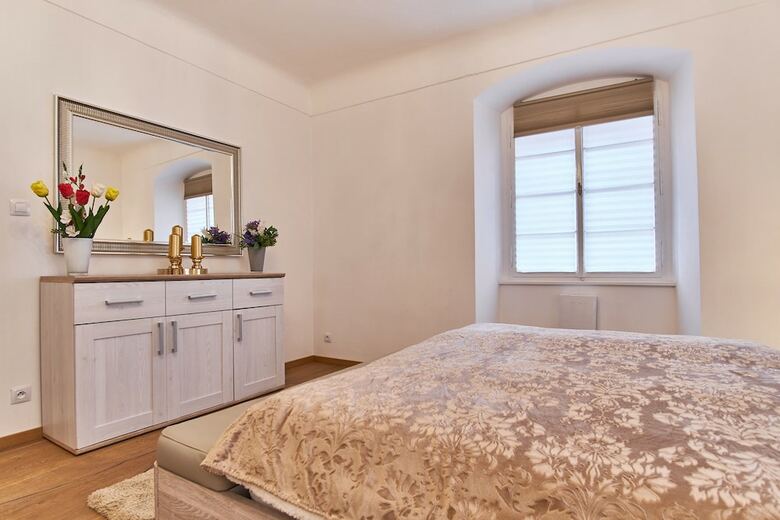 Charles Bridge Royal Apartment
