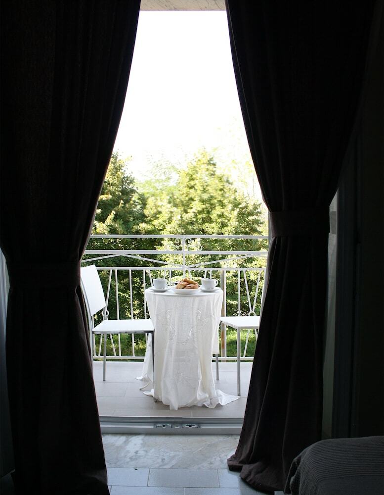 Hotel Le Camere Di Corte
