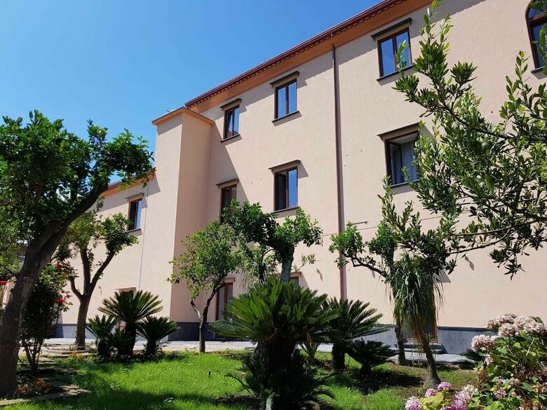 Hotel Sorrento Bay