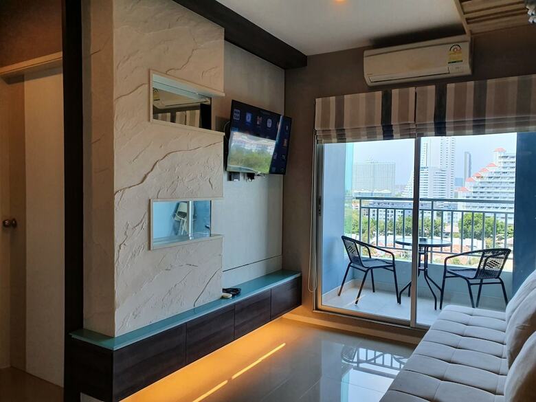 Kosin Beach Room Pattaya