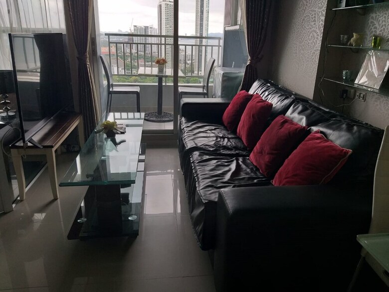 Kosin Beach Room Pattaya