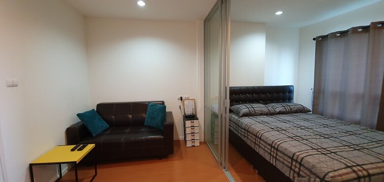 Kosin Beach Room Pattaya