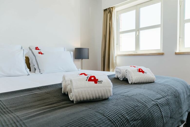 Apartamentos Rent4rest Lisbon Graca River View
