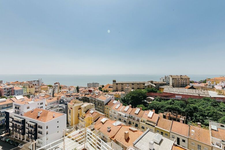 Apartamentos Rent4rest Lisbon Graca River View