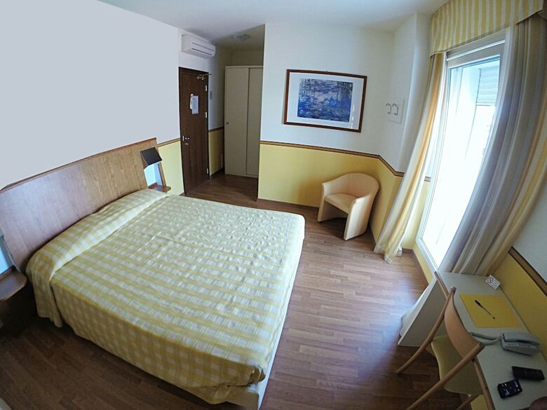 Hotel Romeo