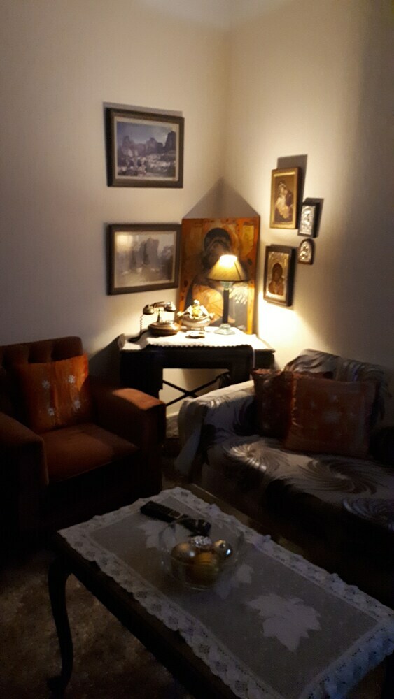 Meteora Vintage Old Traditional House