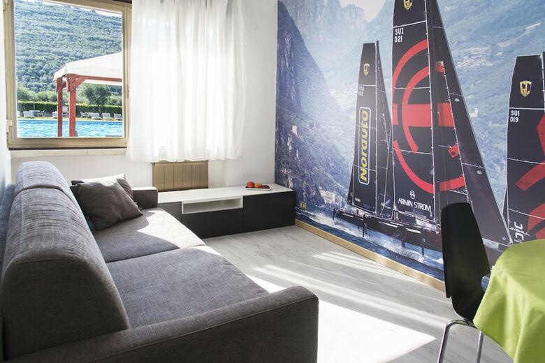Apartamento Monica Residence