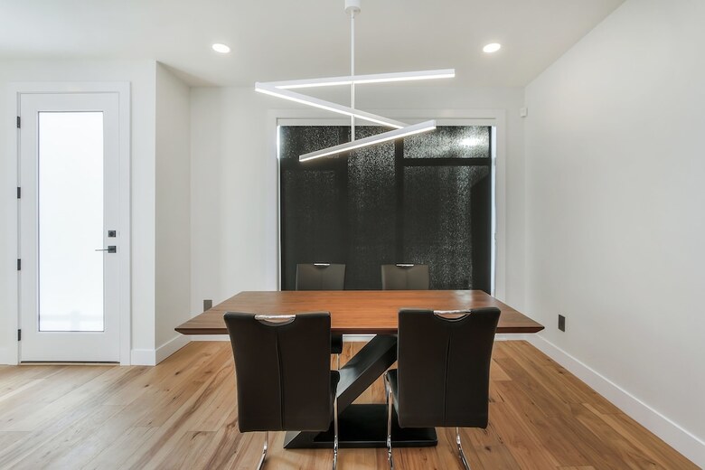 New Luxury Townhome 29