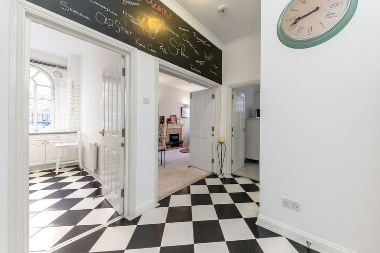 Spacious Apartment In Trendy Islington