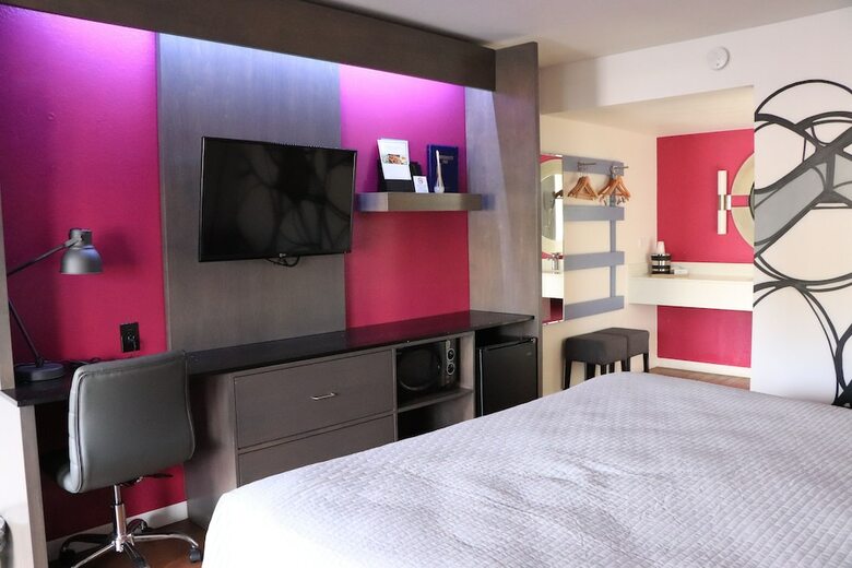 Motel University Inn