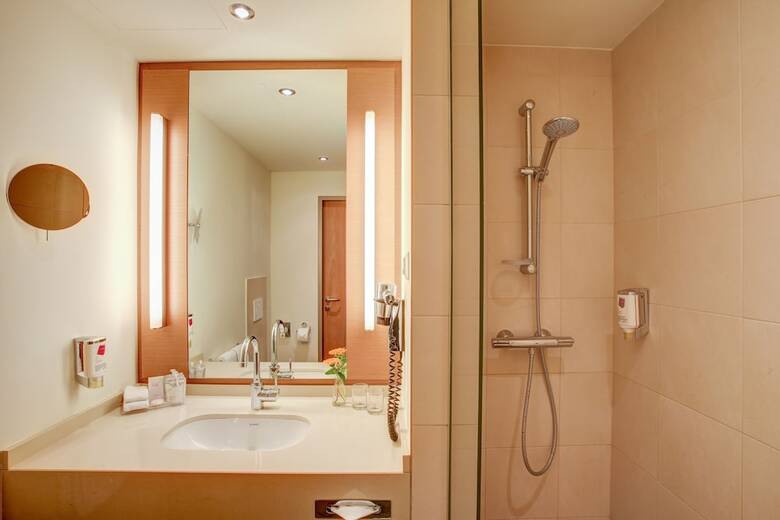 Fourside Hotel & Suites Vienna