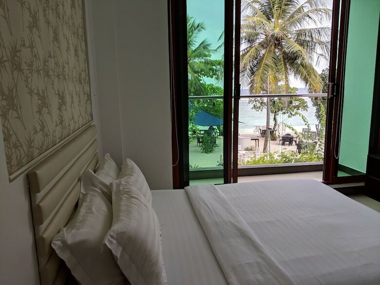 Huvan Beach Hotel At Hulhumale'