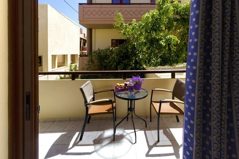 Hotel Ariadne Beach