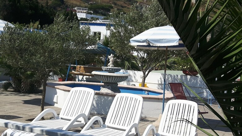 Hotel Casa Adolfo Ischia