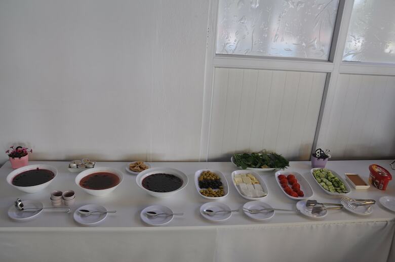 Mese Hotel & Apartments