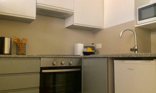 Apartamentos Sant'ana Guest House