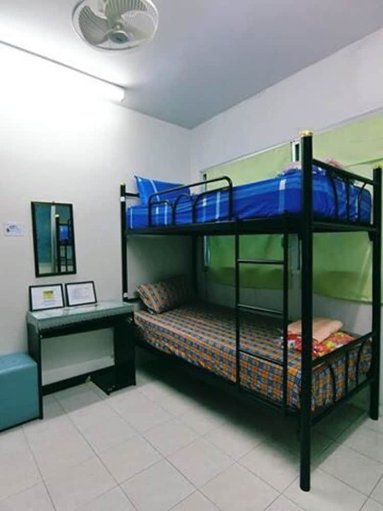 Hostal Lucky Crab Homestay