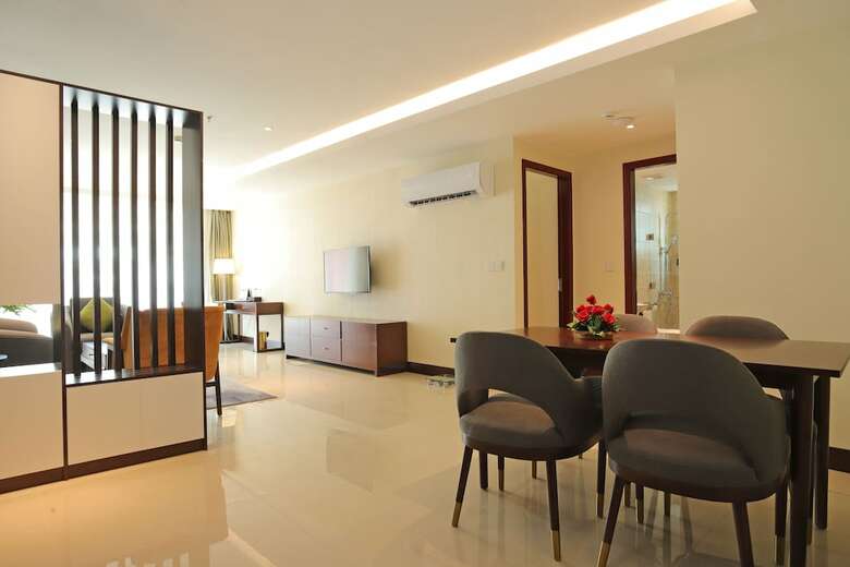 Olympia City Hotel By Dara