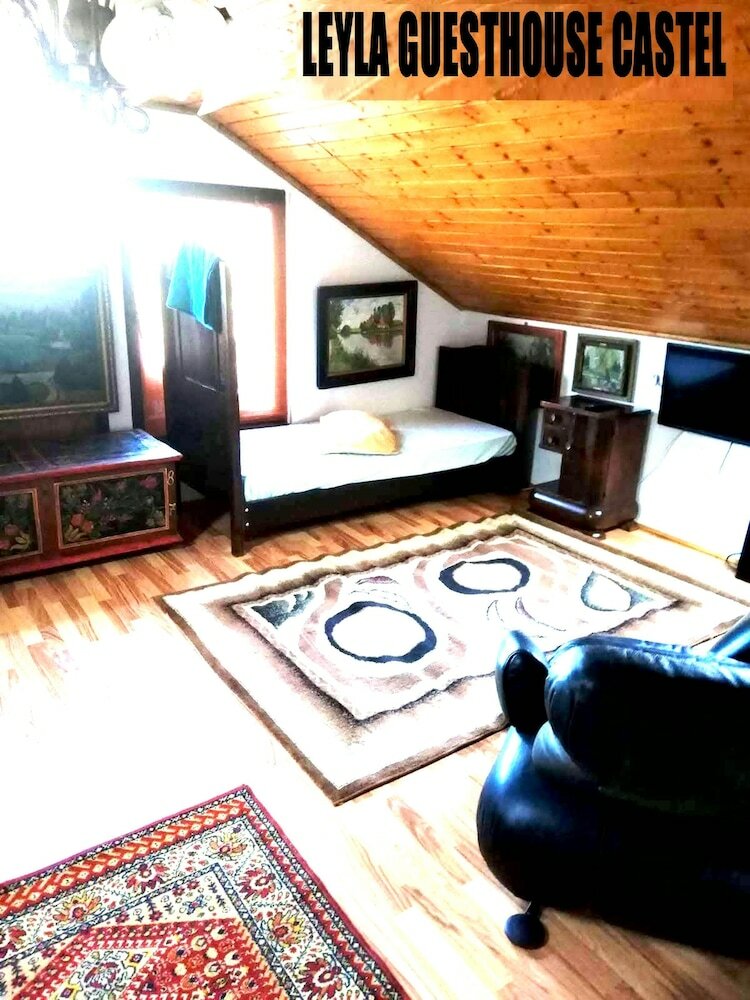 Hotel Leyla Guesthouse Castel
