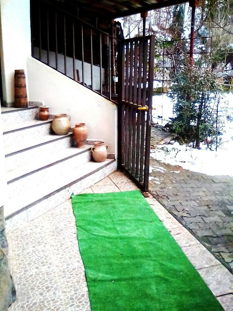 Hotel Leyla Guesthouse Castel