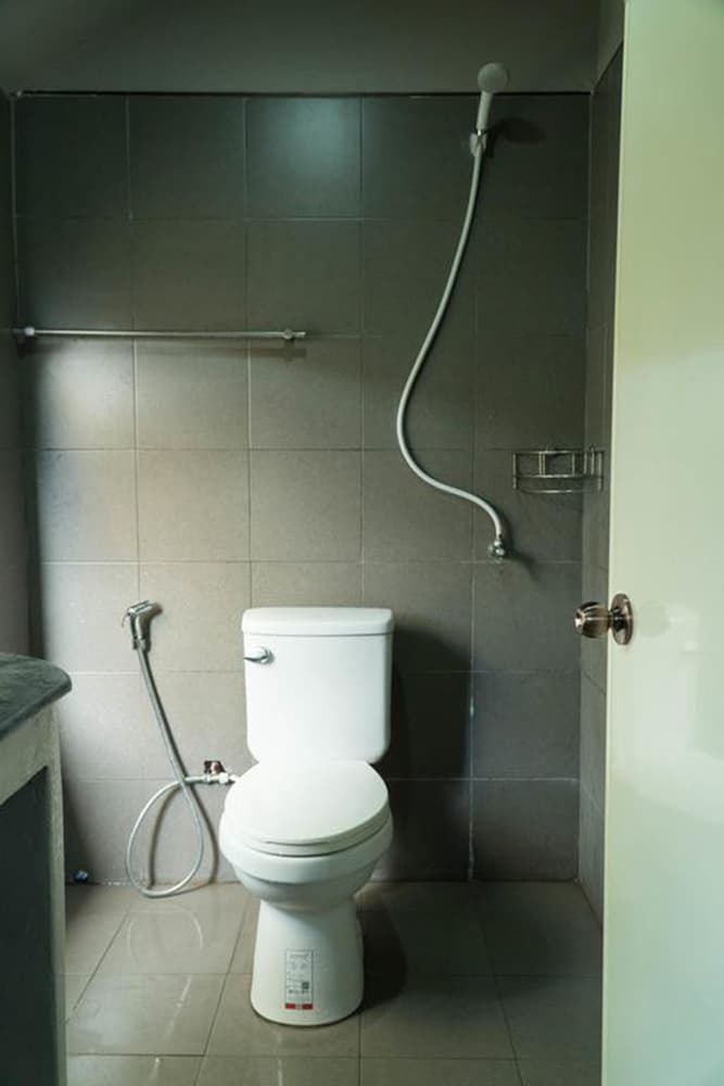 Hostal Sea Garden Hostels