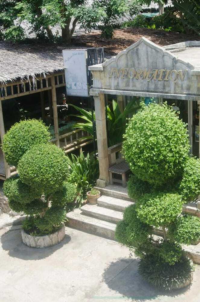 Hostal Sea Garden Hostels