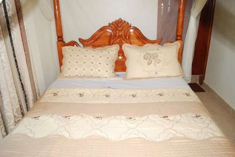 Hotel Japs Motel Mbarara