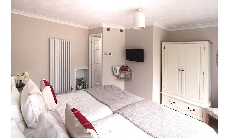 Seven Bed And Breakfast